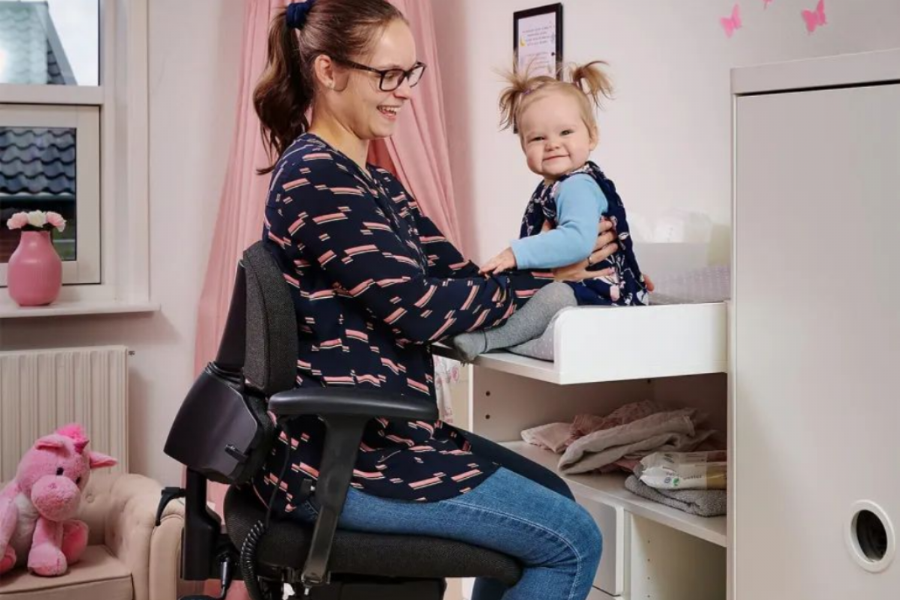 VELA Activty / Mobility Chair 